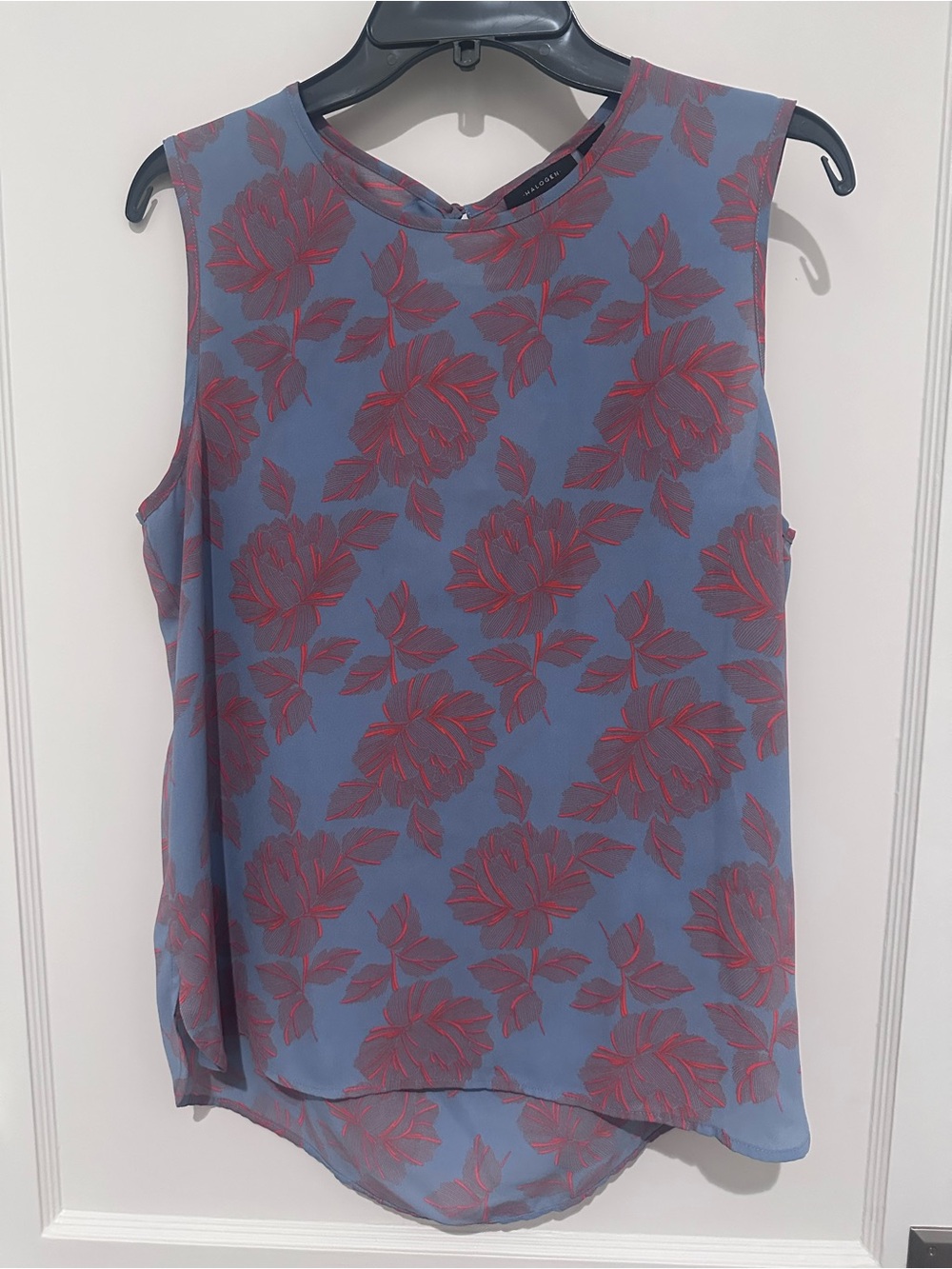 Sleeveless Halogen Top with Unique Ribbon Tie Back Detail- Size M